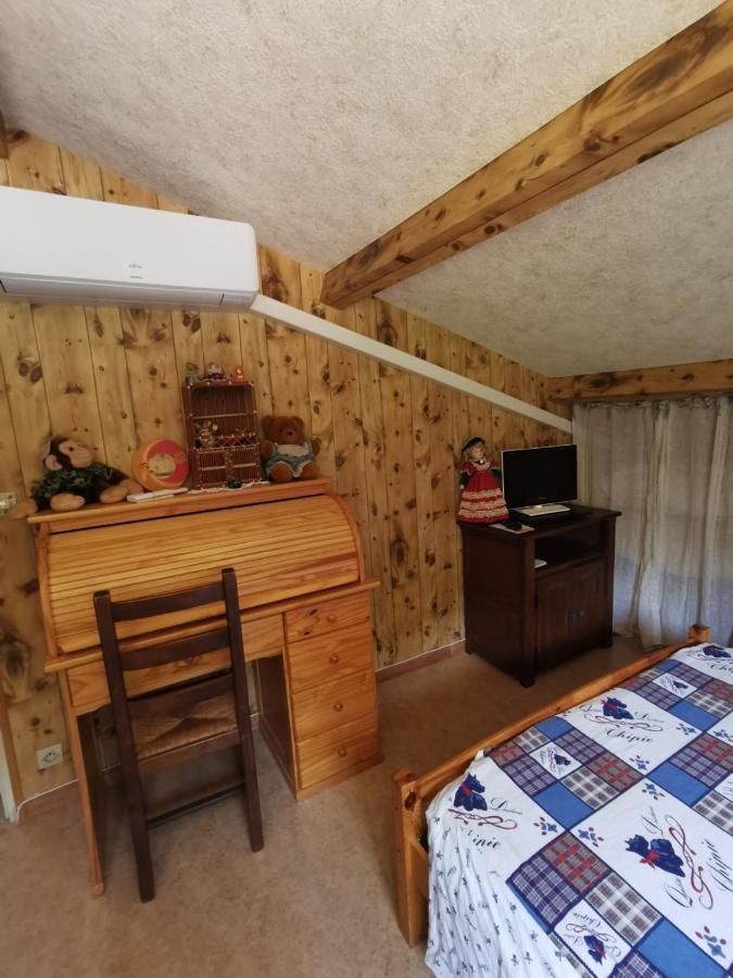 Chambre Chez L'Habitant A La Campagne Sidobre Burlats エクステリア 写真